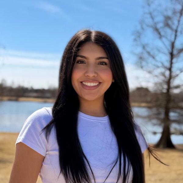 Headshot of Mariah Hipolito